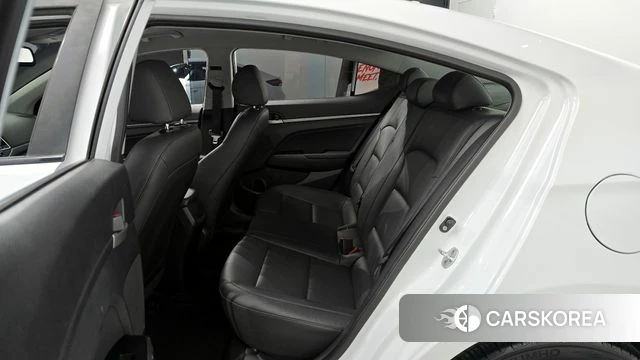 Hyundai Avante AD 2018 Белый из Кореи, фото 3