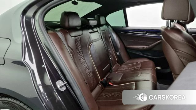 BMW 5 Series (G30) 2021 Серый из Кореи, фото 3