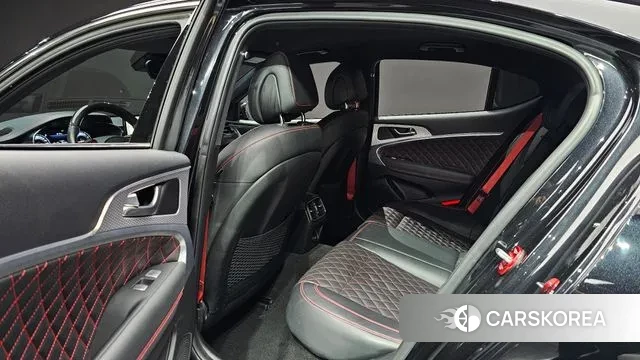 Genesis The New G70 2021 Черный из Кореи, фото 3