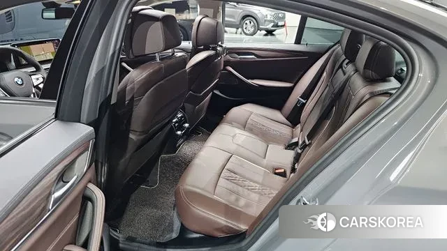 BMW 5 Series (G30) id 3028293 из Кореи 3