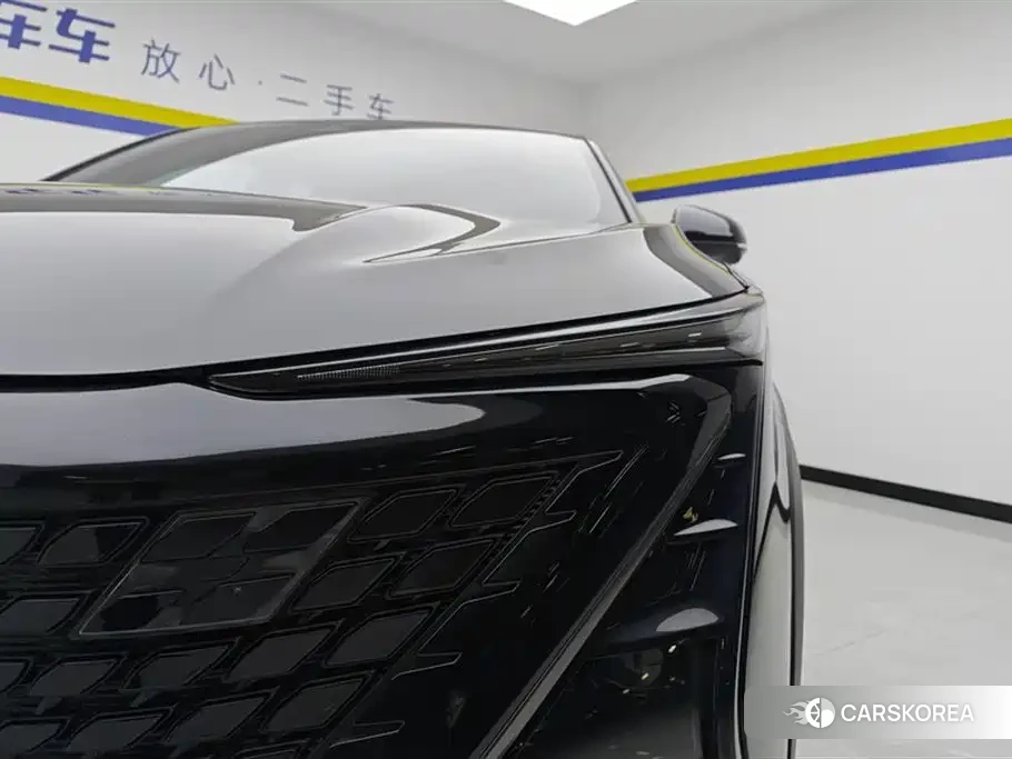 Chang'an Changan UNI-T 2022 Черный из Китая, фото 3