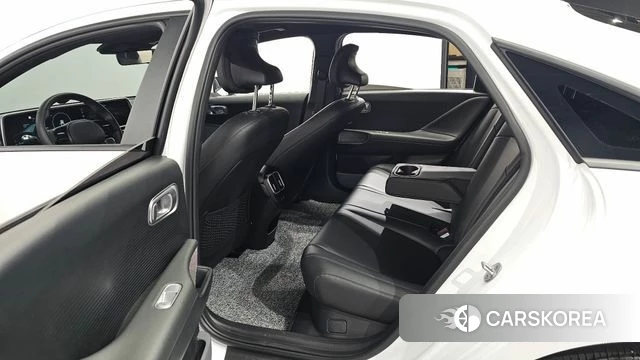 Hyundai Ionic 6 2022 Белый из Кореи, фото 3