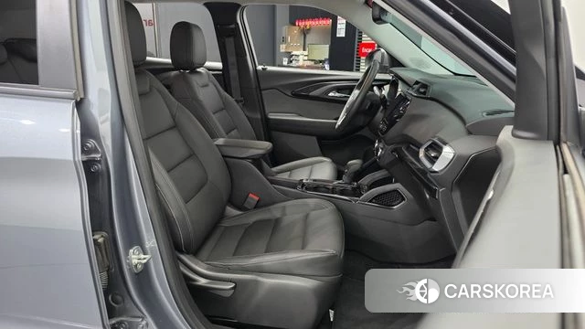 Chevrolet (GM Daewoo) Trailblazer 2021 Серый из Кореи, фото 3