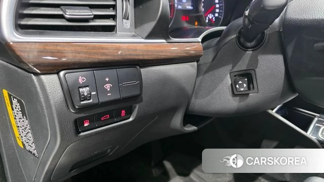 Kia Come New K7 2018 Серый из Кореи, фото 3