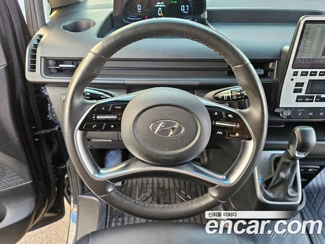 Hyundai Staria 2021 Черный из Кореи, фото 3