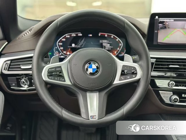 BMW 5 series 2021 Черный из Китая, фото 3