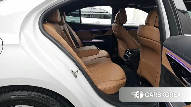 Mercedes-Benz E-Class W214 2024 Белый из Кореи, фото 3