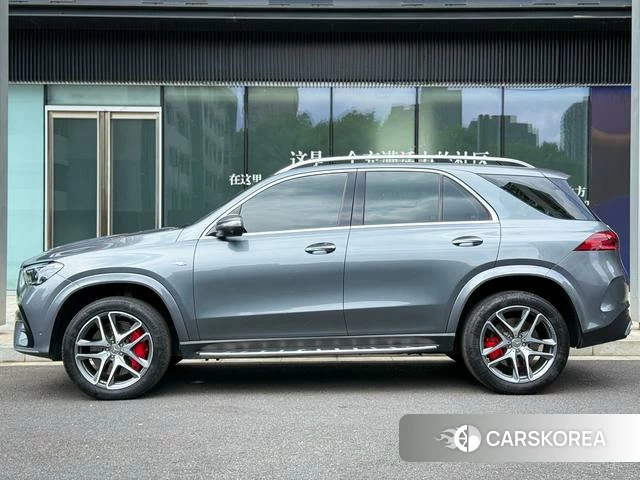 Mercedes-Benz GLE AMG 2024 Темно-серый из Китая, фото 3