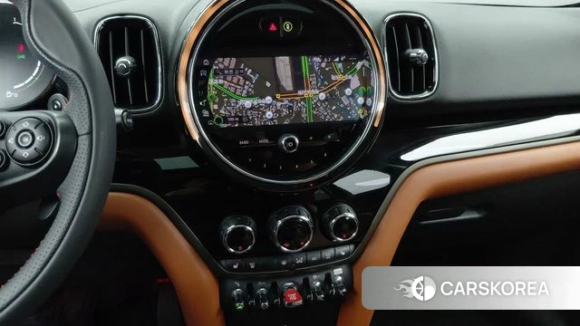 Mini Cooper SD Countryman 2021 Темно-зеленый из Кореи, фото 3