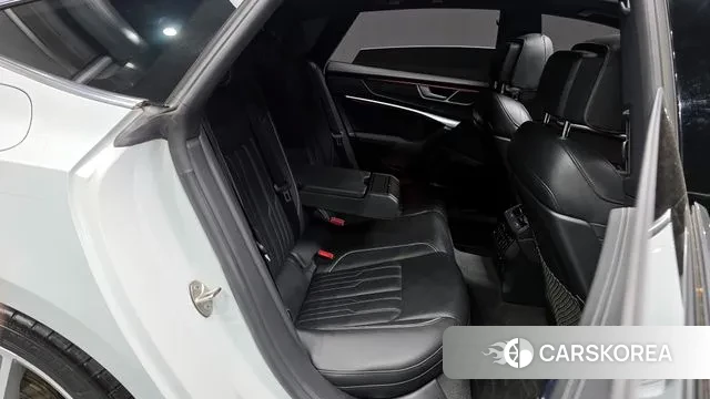 Audi A7 (4K) 2020 Белый из Кореи, фото 3