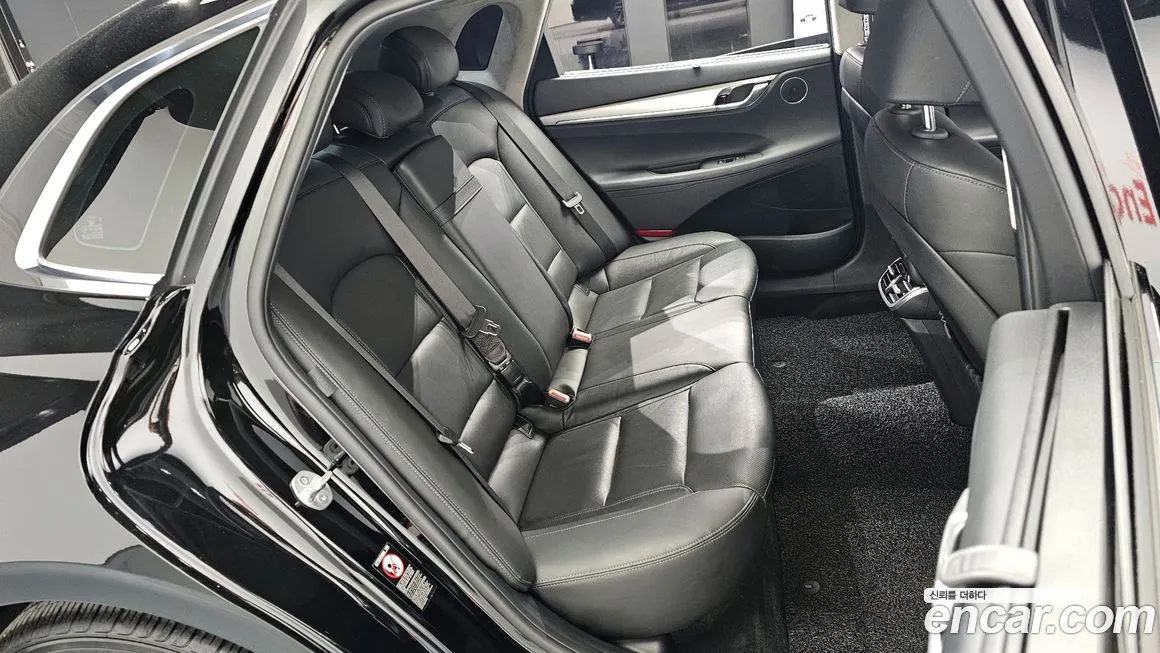 Hyundai The New Grandeur IG Hybrid 2022 Черный из Кореи, фото 3