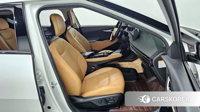 Kia EV6 2023 Белый из Кореи, фото 3