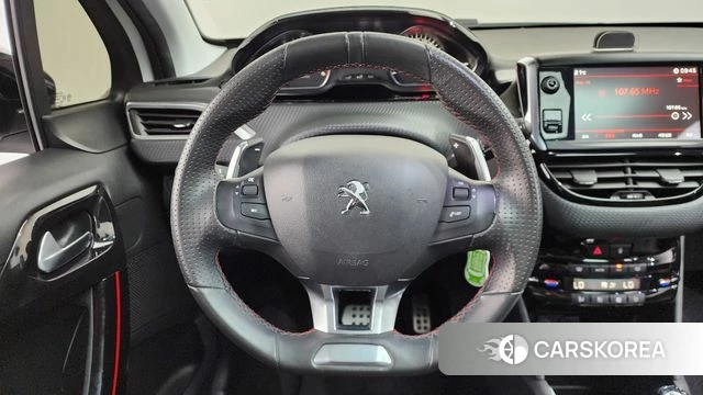 Peugeot 208 2018 Белый из Кореи, фото 3