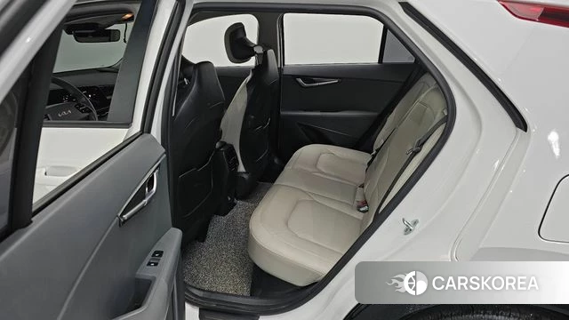 Kia Di Ol Nu Niro 2022 Белый из Кореи, фото 3