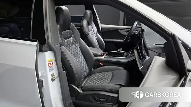 Audi Q8 (4M) 2022 Белый из Кореи, фото 3