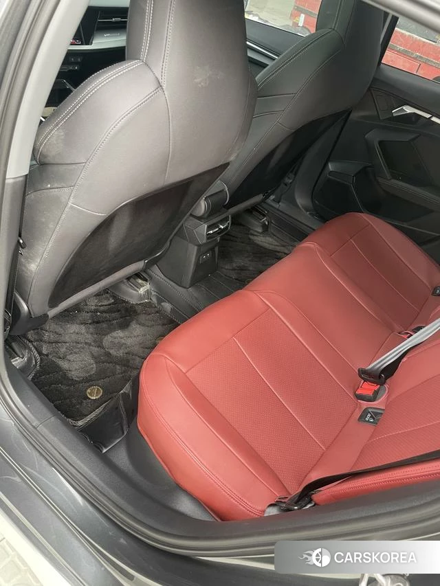 Audi A3 2023 Темно-серый из Китая, фото 3