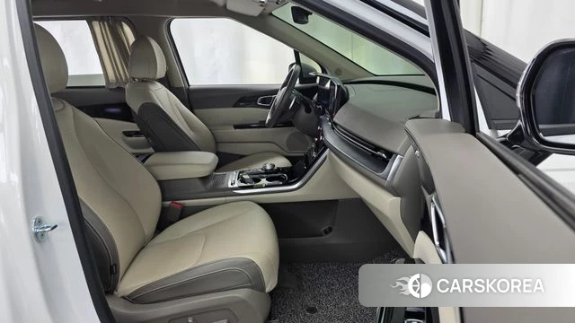 Kia Carnival 4th generation 2022 Белый из Кореи, фото 3