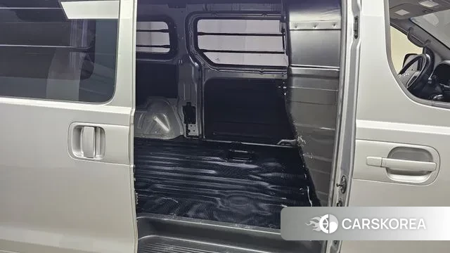 Hyundai The New Grand Starex 2019 Серебристо-серый из Кореи, фото 3