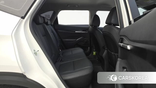 Kia Seltos 2022 Белый из Кореи, фото 3