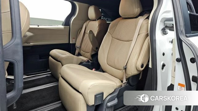 Toyota Sienna 4th Generation 2024 Белый из Кореи, фото 3