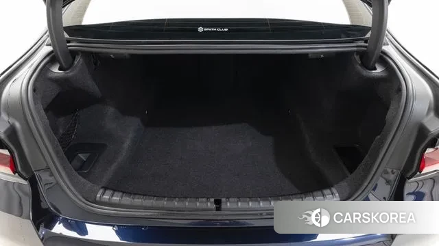 BMW 5 Series (G30) 2022 Черный из Кореи, фото 3