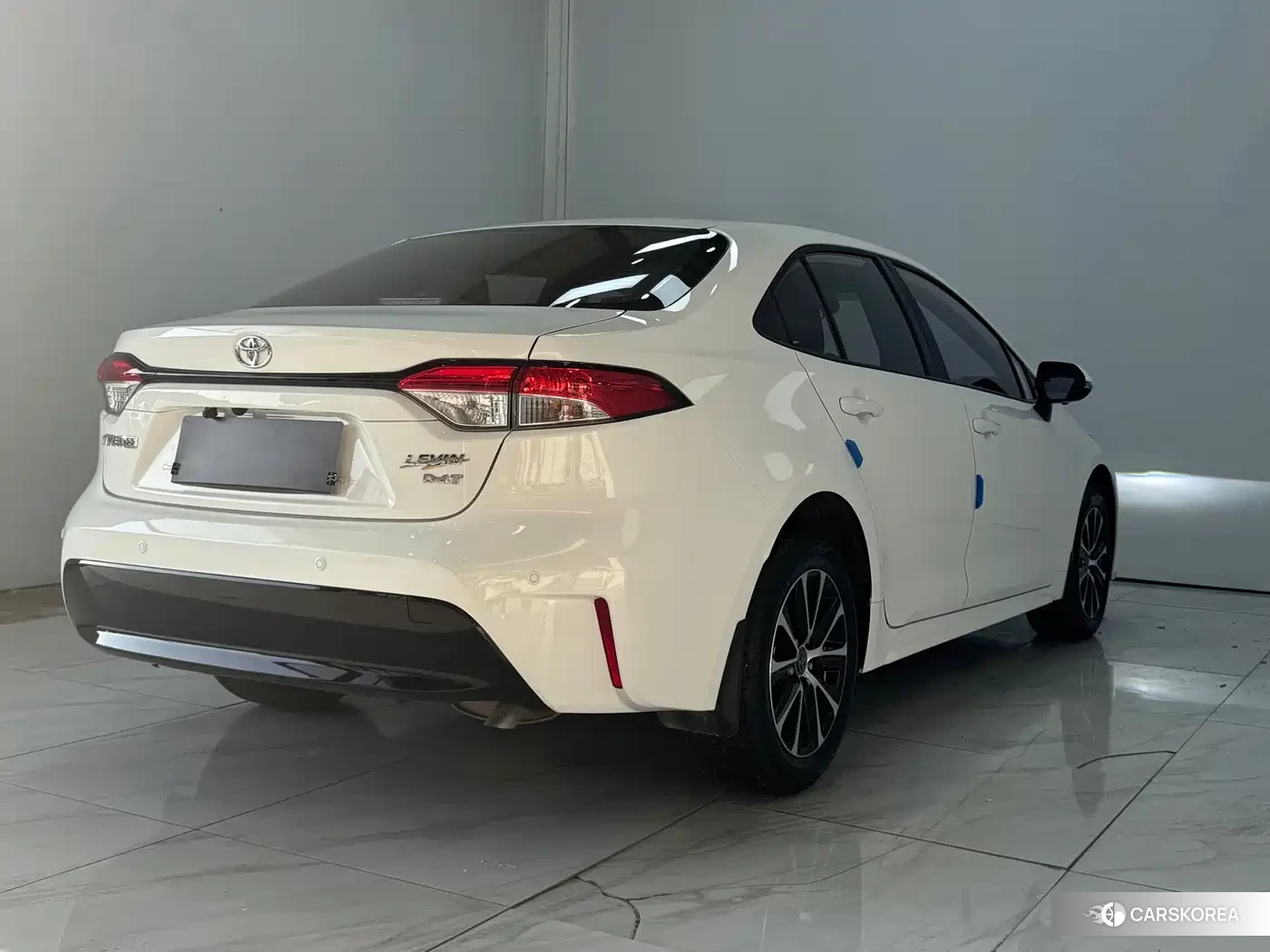 Toyota Levin 2023 Белый из Китая, фото 4