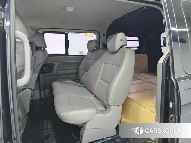 Hyundai The New Grand Starex 2020 Черный из Кореи, фото 3