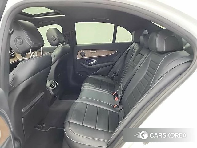 Mercedes-Benz E-Class W213 2021 Белый из Кореи, фото 3