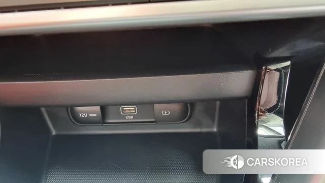 Kia Seltos 2021 Белый из Кореи, фото 3