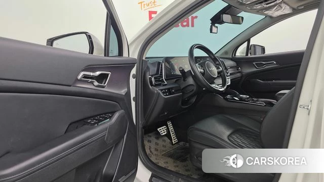 Kia Sportage 5th Generation Hybrid 2023 Белый из Кореи, фото 3