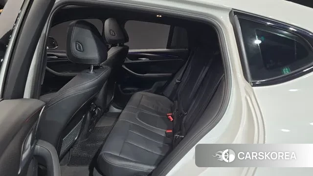 BMW X4 (G02) 2022 Белый из Кореи, фото 3