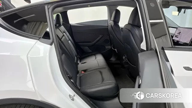 Tesla Model Y 2021 Белый из Кореи, фото 3