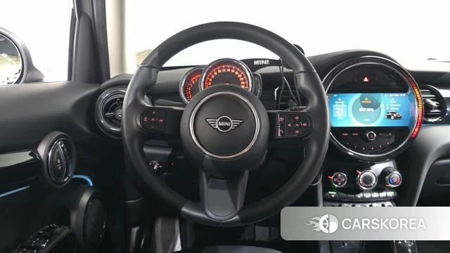 Mini Cooper 2022 Серебристо-серый из Кореи, фото 3