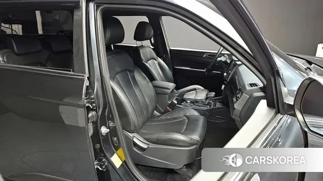 Ssangyong The New Rexton Sports Cannes 2022 Серый из Кореи, фото 3