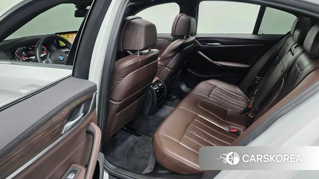 BMW 5 Series (G30) 2020 Белый из Кореи, фото 3