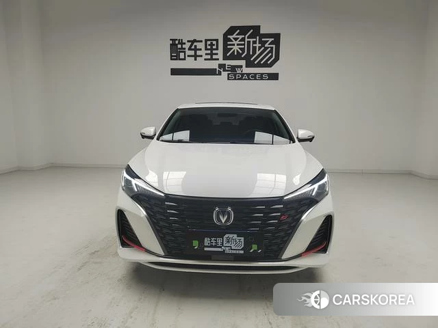 Chang'an Yidong 2024 Белый из Китая, фото 3