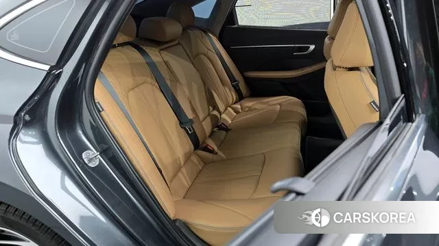 Hyundai Sonata D Edge Hybrid (DN8) 2024 Серый из Кореи, фото 3