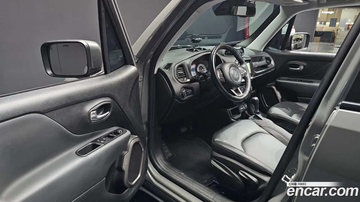 Jeep Renegade id 2126567 из Кореи 3