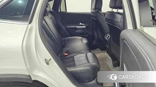 Mercedes-Benz GLA - Class H247 2021 Белый из Кореи, фото 3
