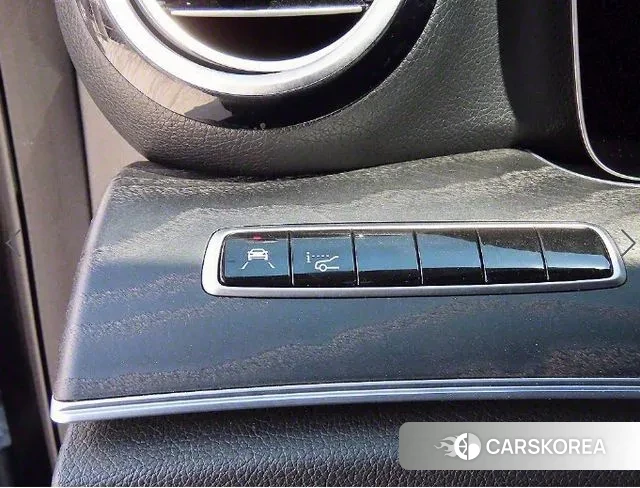 Mercedes-Benz E-Class W213 2019 Черный из Кореи, фото 3