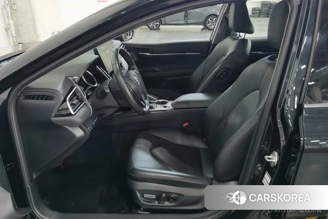 Toyota Camry 2022 Черный из Китая, фото 3
