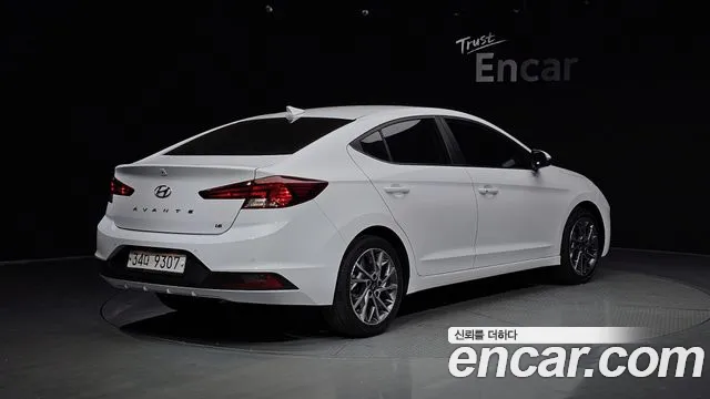 Hyundai The New Avante AD 2018 Белый из Кореи, фото 3