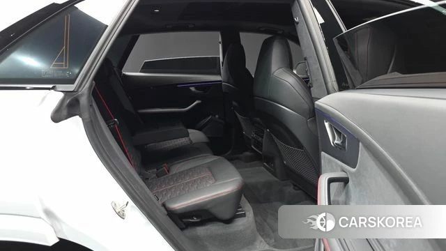 Audi RSQ8 (4M) 2025 Белый из Кореи, фото 3