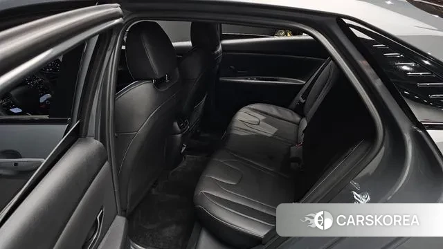 Hyundai The New Avante (CN7) 2024 Серый из Кореи, фото 3