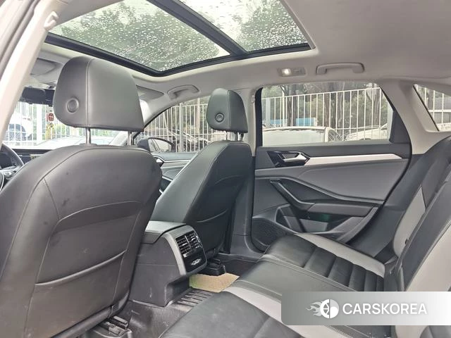 Volkswagen Sagitar 2022 Черный из Китая, фото 3