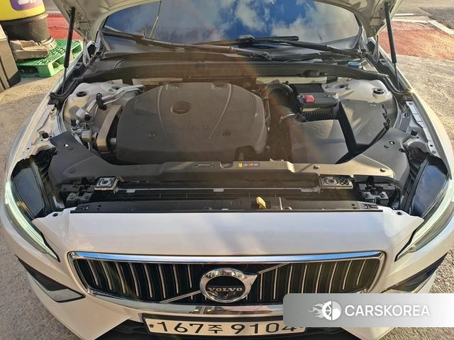 Volvo S60 3rd generation 2020 Белый из Кореи, фото 3