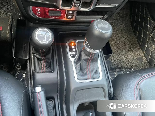 Jeep Wrangler (JL) 2023 Серый из Кореи, фото 3