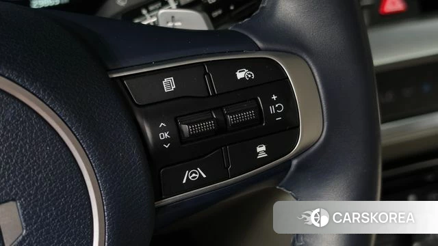 Kia Sportage 5th Generation Hybrid 2023 Белый из Кореи, фото 3
