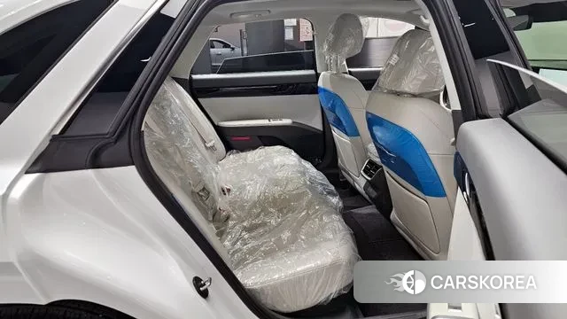 Hyundai Grandeur Hybrid (GN7) 2024 Белый из Кореи, фото 3