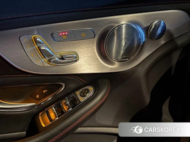 Mercedes-Benz C-Class W205 2019 Белый из Кореи, фото 3